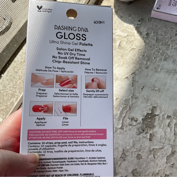 NWOT DASHING DIVA  GLOSS ULTRA SHINE GEL - Picture 3 of 3